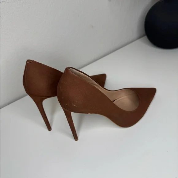 Steve Madden Brown Pointed Toe Heels - Picture 5 of 5
